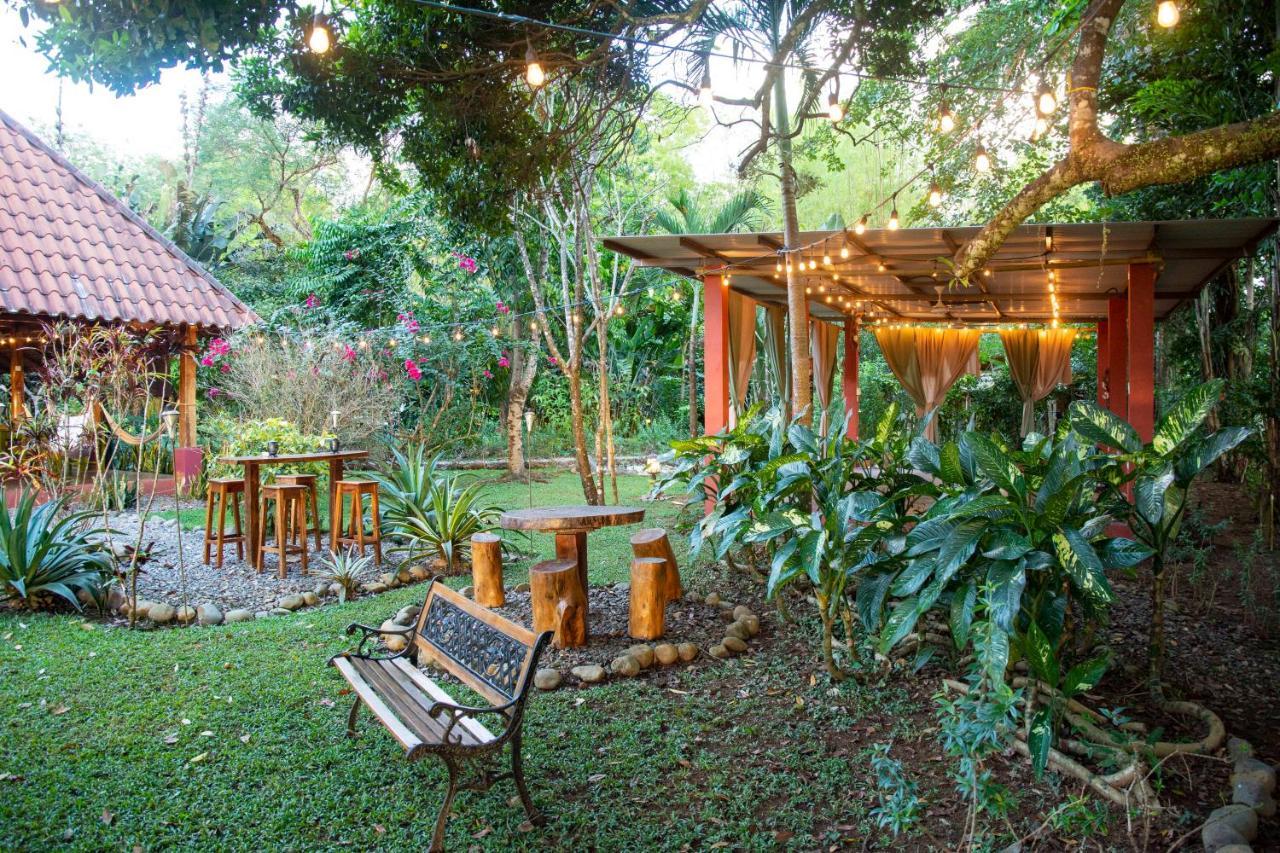 Naturalmente Boutique Bungalows Y Cocina Mediterranea Las Lajas  Eksteriør billede